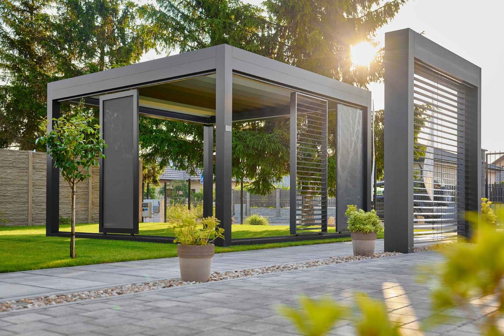 Modern,Bat,R,Bioclimatic,Aluminum,Pergolas.,Experience,Luxury,Outdoors,With